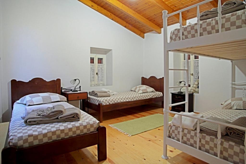 Menelia Cottage Platístoma 客房 照片