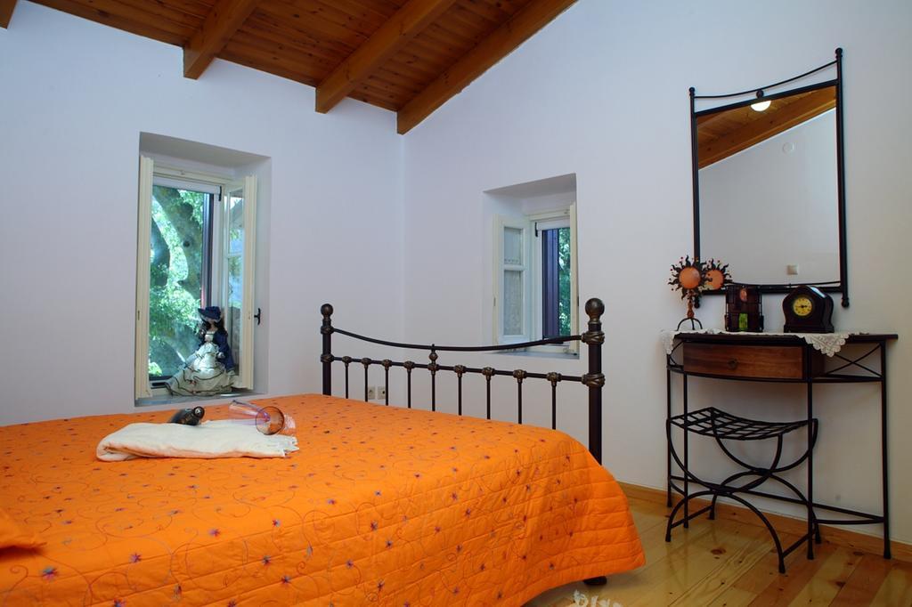 Menelia Cottage Platístoma 客房 照片