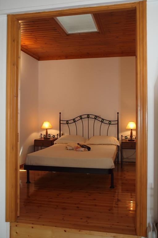 Menelia Cottage Platístoma 客房 照片
